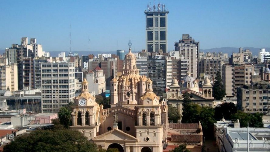 Domingo con cielo despejado: mirá como sigue el tiempo en el inicio de la semana | Córdoba