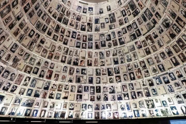 Hackearon con imágenes de pornografía infantil un acto vía Zoom de recordación del Holocausto | Internacionales