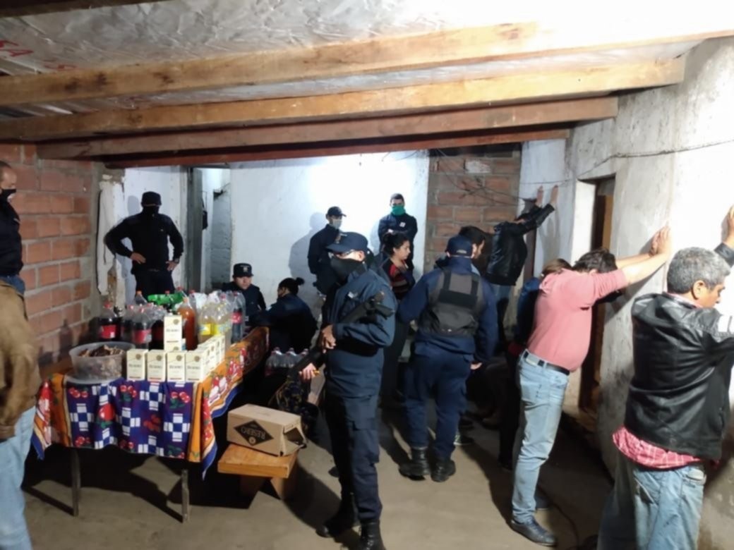 San Luis: detienen a un intendente que violó la cuarentena para comer un asado criollo | Actualidad