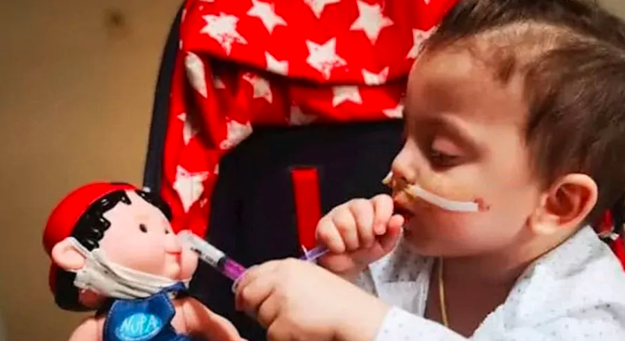 Dieron de alta a un nene de 3 años tras el trasplante de seis órganos | Internacionales