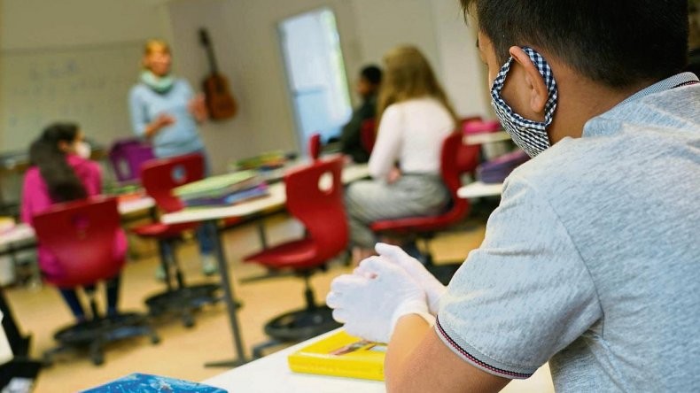 Regreso a las aulas y "sistema dual" de clases: Trotta adelantó licencias para padres | Actualidad