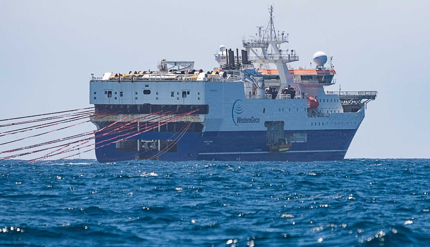 Denuncian bombardeos acústicos en aguas argentinas | Actualidad