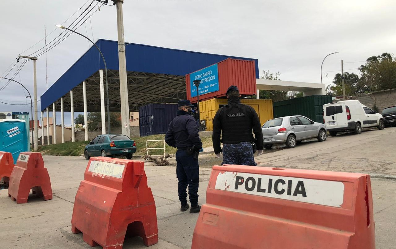 Cierran cordón sanitario en 9 manzanas de barrio Bajo Pueyrredón para testeos de Covid-19 | Córdoba