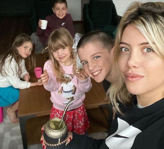 Maxi López fue declarado "deudor alimentario constante": deberá pagar tres mil euros al mes a Wanda Nara | Espectáculos