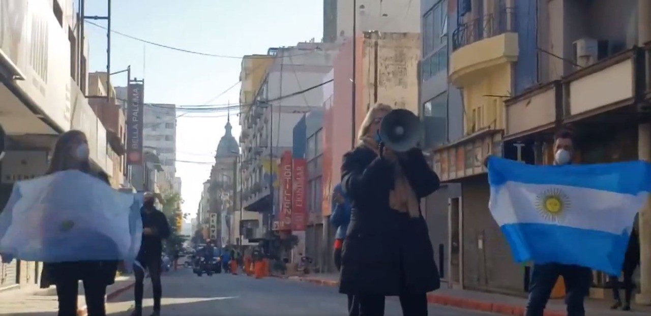 Comerciantes mayoristas realizan una protesta contra imputaciones y por la crisis en el sector | Córdoba