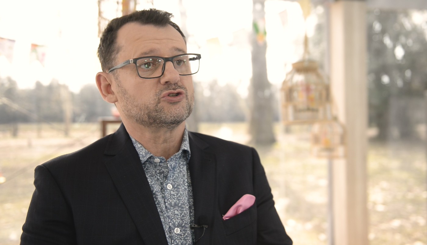 Christophe se cortó el pelo a sí mismo y las redes estallaron | Espectáculos