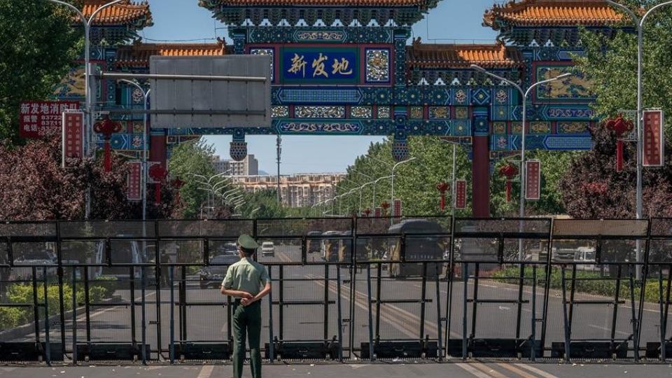 Cancelan vuelos en Beijing y extreman medidas por el brote de coronavirus que preocupa al mundo | Internacionales