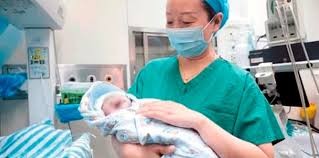 El curioso caso de la mujer que tuvo gemelos con 10 años de diferencia | Internacionales