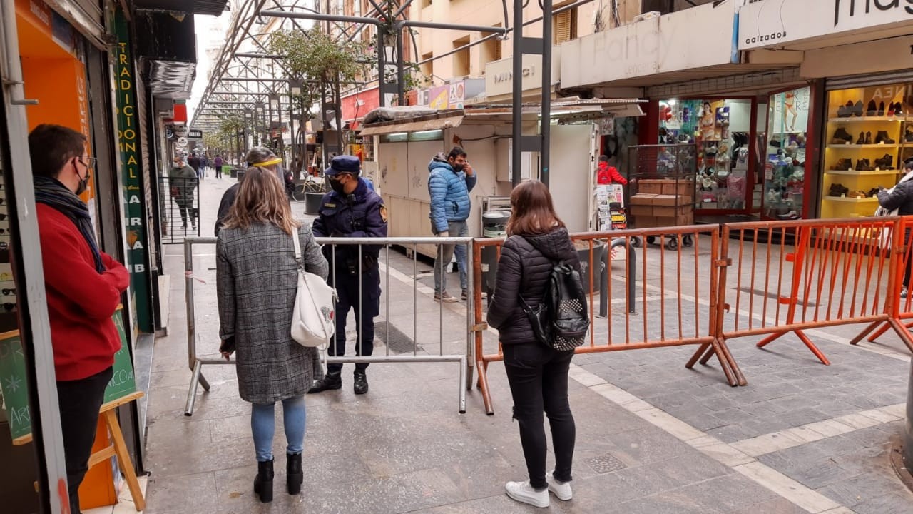 Cómo trabajará el comercio en una semana cargada de feriados | Córdoba