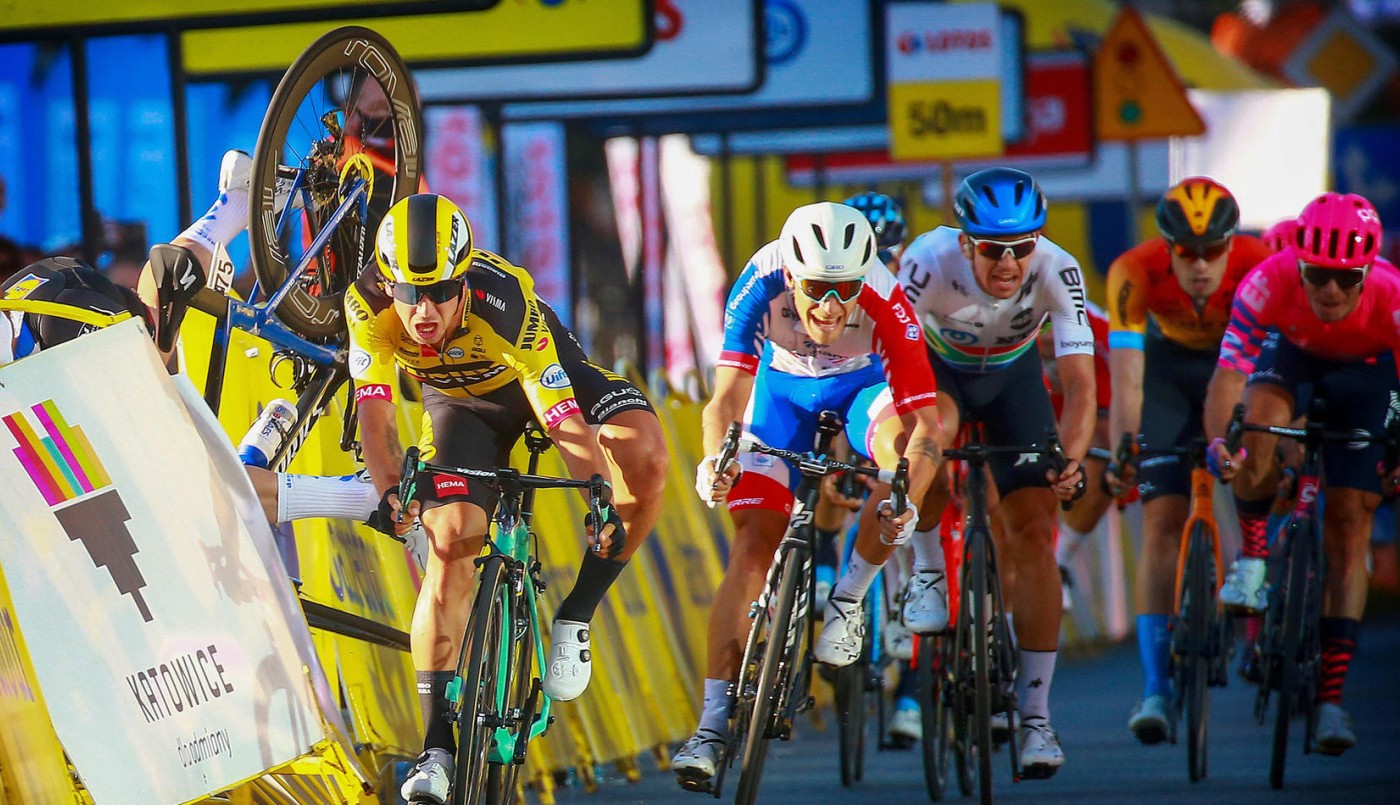 Estremecedora caída en Vuelta a Polonia, Fabio Jakobsen en coma inducido | Deportes