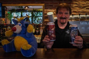 Cervecería intercambia cerveza por juguetes para el Día del Niño | Actualidad