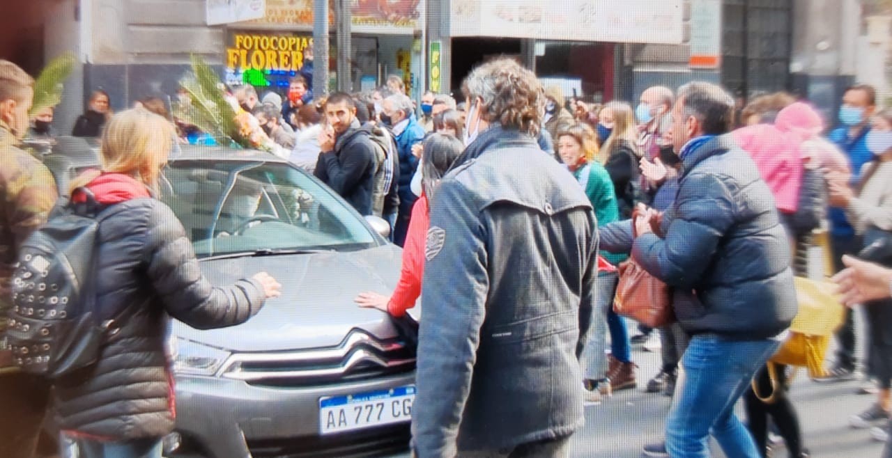Dolorosa despedida al chico de 17 años asesinado por policías | Córdoba