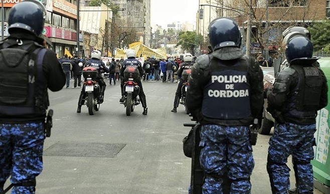 Los escudos no pararon el coronavirus en la Guardia Infantería: hay 22 policías con Covid-19 | Córdoba
