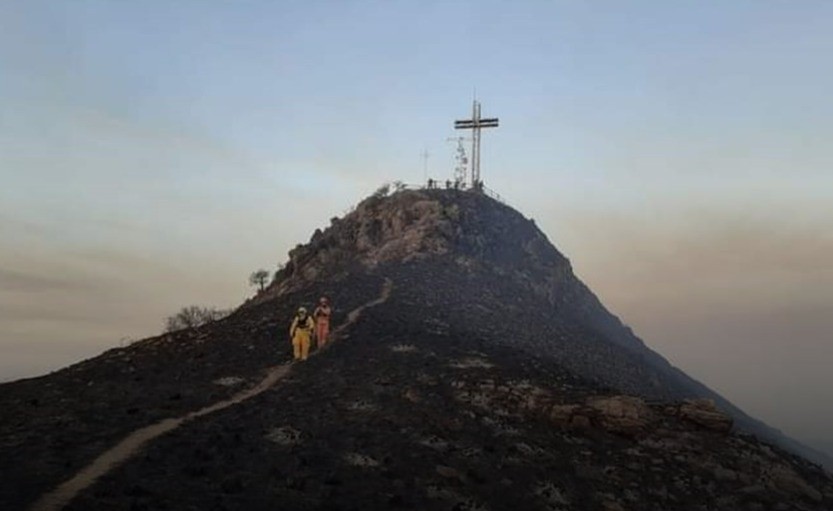 Investigan si fue intencional el fuego iniciado en el cerro Pan de Azúcar | Córdoba
