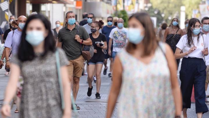 Nuevo récord de contagios en España desde el fin del confinamiento: casi 10.000 nuevos casos | Internacionales
