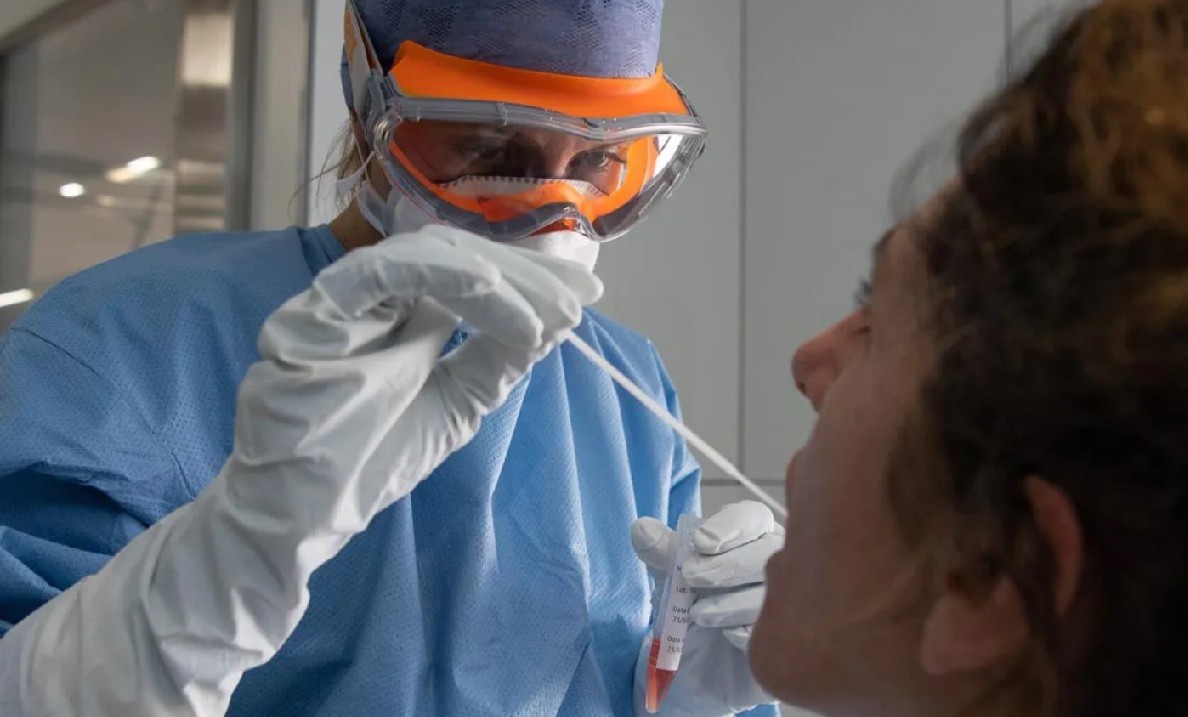 Aumentan los casos de Covid-19: hay "tensión" en el sistema sanitario de 7 provincias | Actualidad