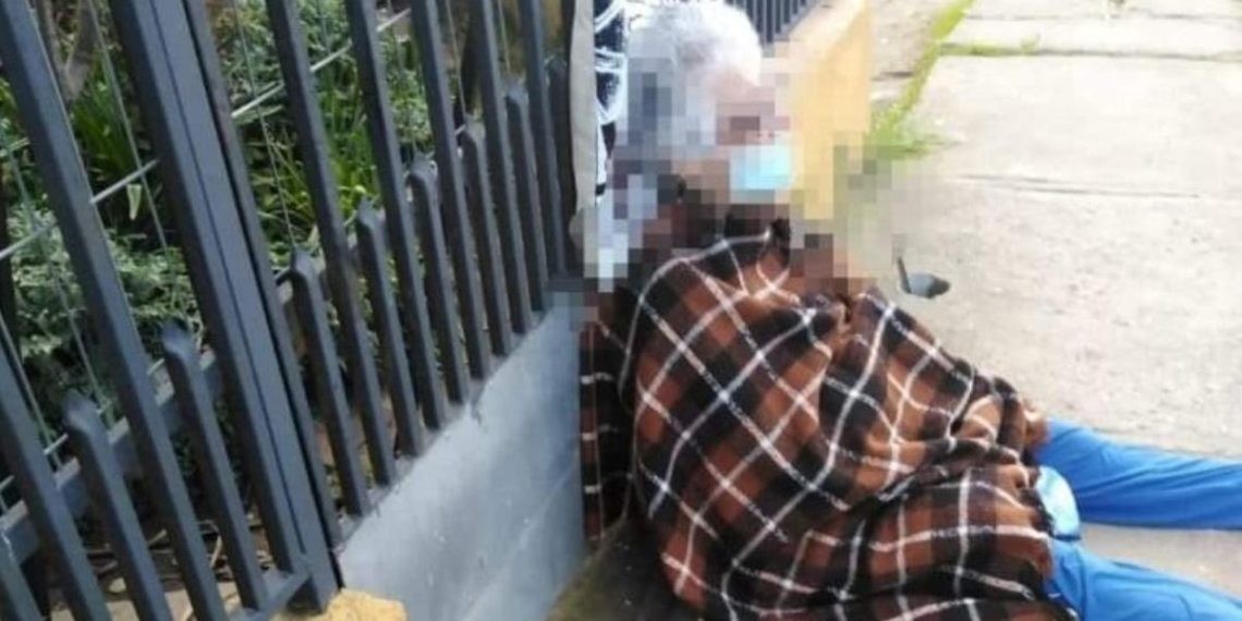 Una mujer abandonó en la calle a su madre de 88 años | Internacionales