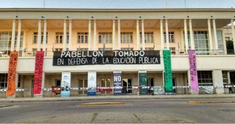 Procesan a 27 estudiantes por la toma de la Universidad Nacional de Córdoba | Córdoba