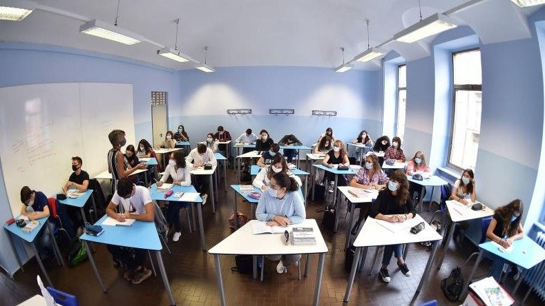 Detectan 13.000 casos de coronavirus entre los docentes a días del reinicio de clases en Italia | Internacionales