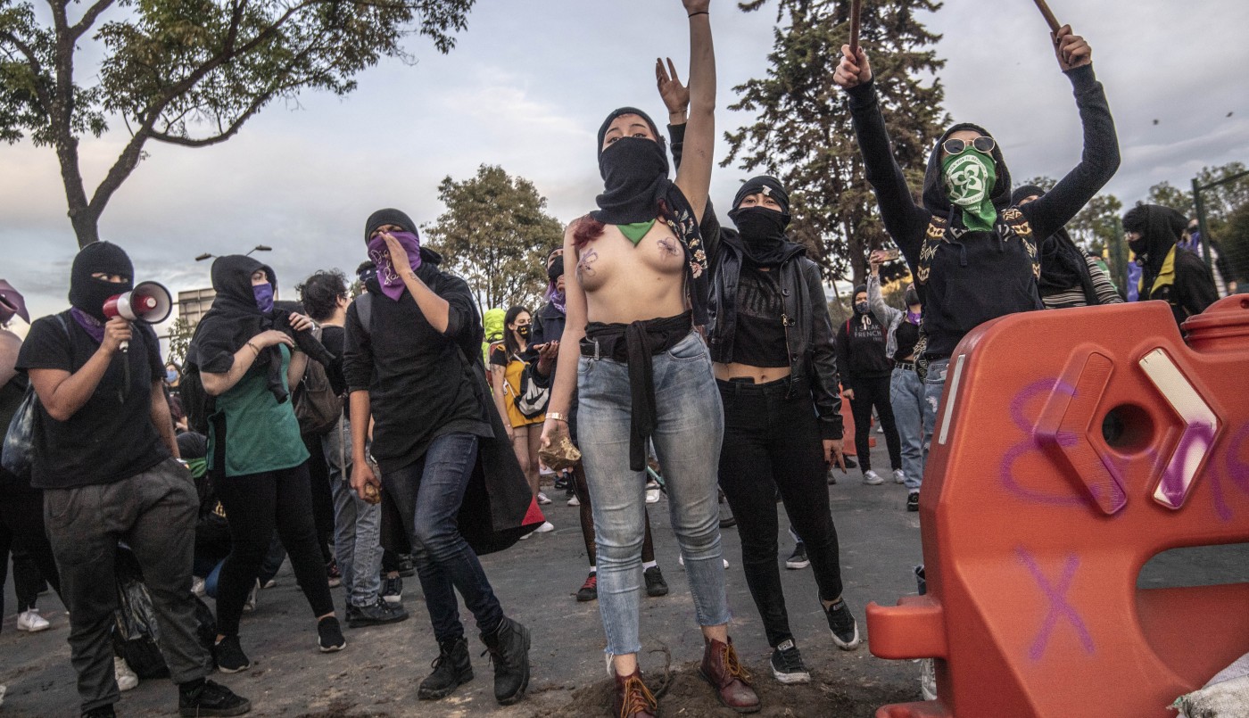 Al menos 13 muertos en Colombia en medio de protestas por abuso policial | Internacionales