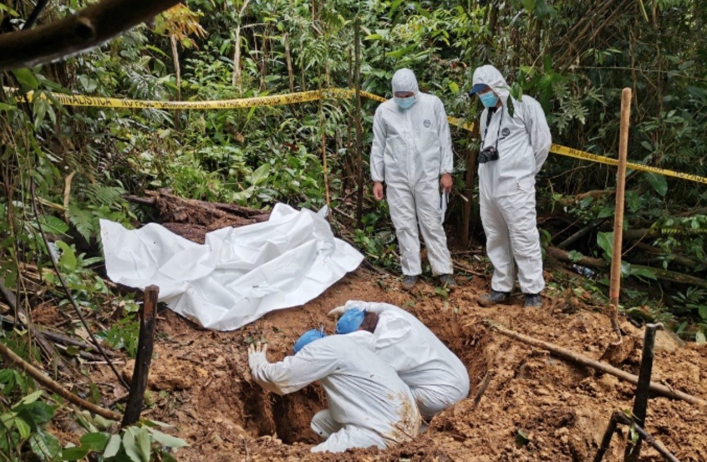 Panamá: horror por el hallazgo de cadáveres en una fosa común relacionada a una secta religiosa | Internacionales