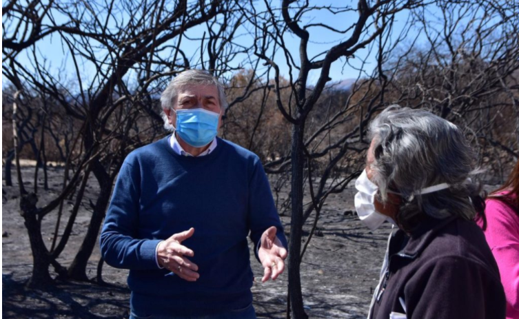 La provincia entregó ayudas económicas a damnificados por los incendios | Córdoba