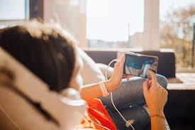 Una chica de 15 años le pegó a su madre porque le cortó Internet como castigo | Internacionales