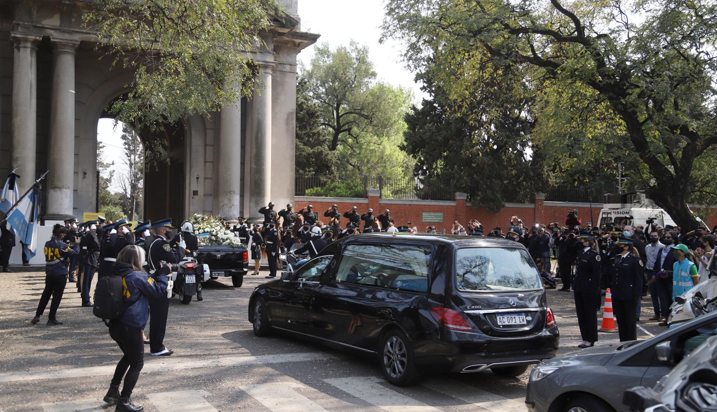 Dolor en el último adiós al policía asesinado: asistieron Frederic y Berni | Actualidad