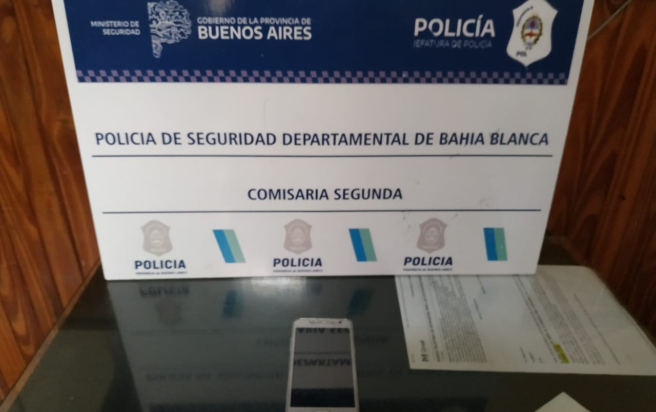 Robó un celular y su propio padre lo entregó a la policía | Actualidad