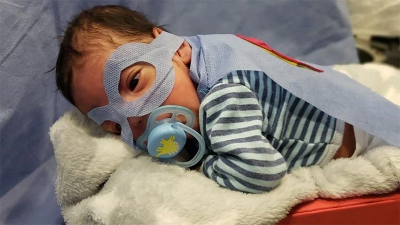 Superbebé: Pesó 500 gramos al nacer y logró el alta tras casi 100 días de internación | Actualidad