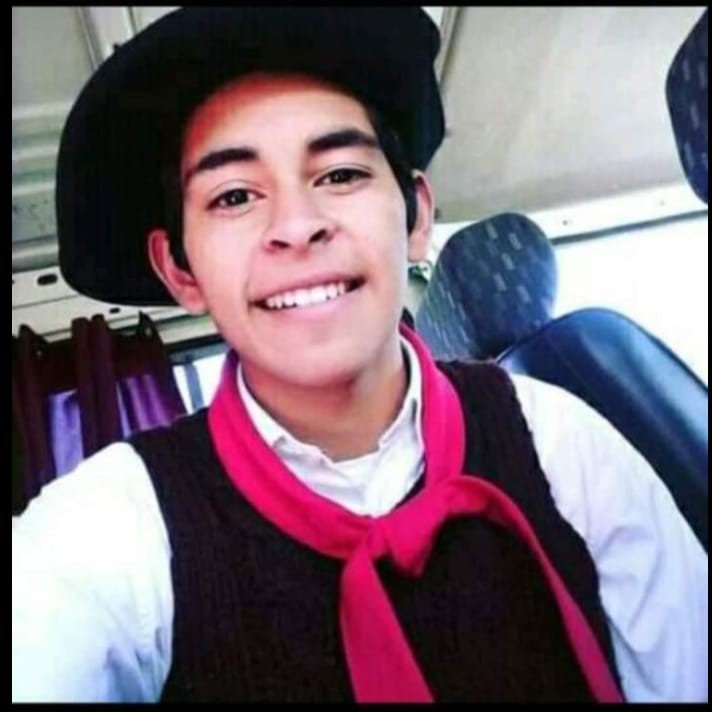 Caminaba junto a su novia y murió aplastado por un camión de zanahorias | Actualidad