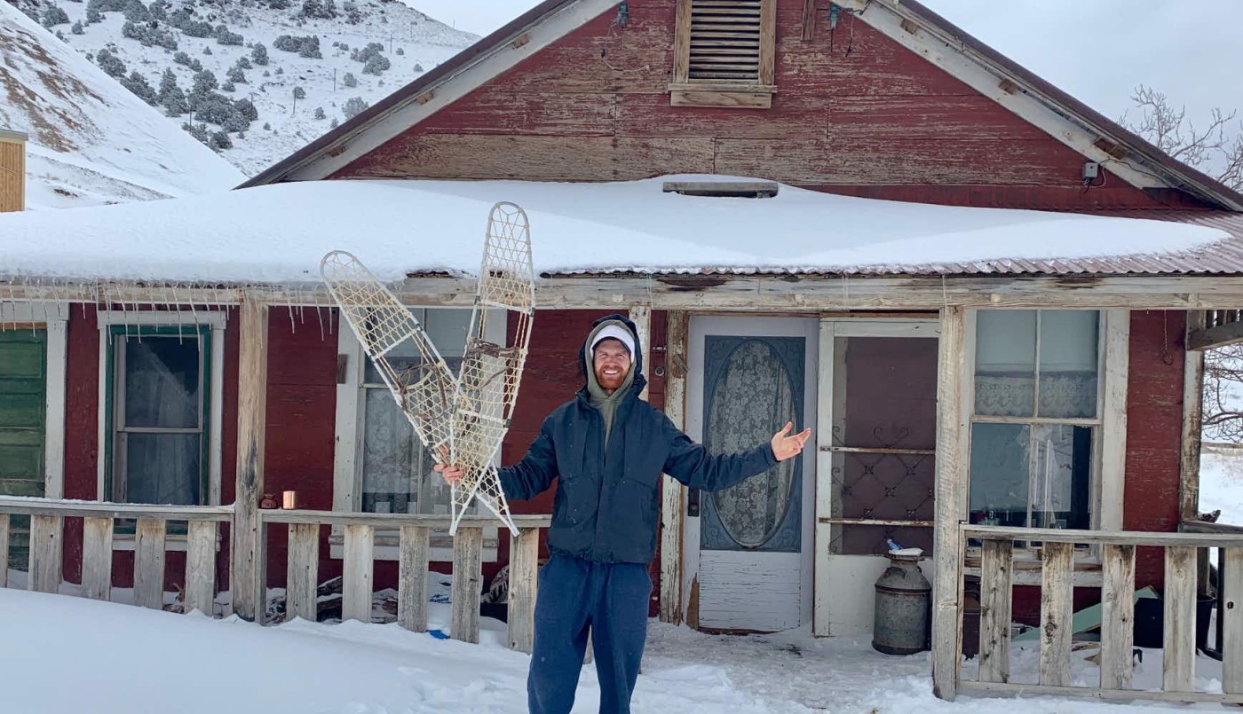 Compró un pueblo fantasma por 1,4 millones de dólares y vive allí para pasar la pandemia | Internacionales