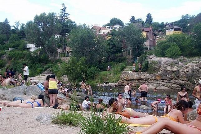 De cara al verano, Villa Carlos Paz prueba el turismo de cercanía | Córdoba