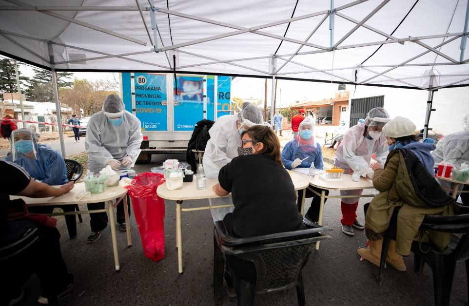 Coronavirus en Córdoba: 19 fallecimientos y 896 casos nuevos | Córdoba