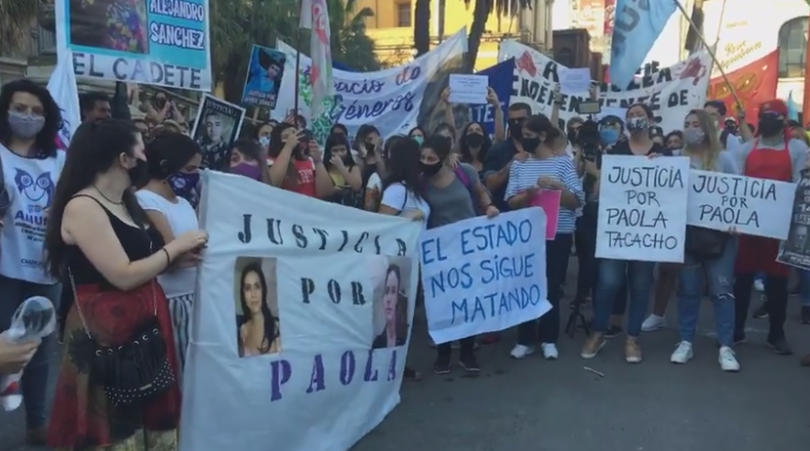 Miles de tucumanos marcharon pidiendo justicia por el femicidio de Paola Tacacho | Actualidad