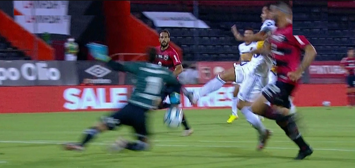 Tevez, sobre la lesión de Aguerre: "Tengo mala suerte con los arqueros de Newell's" | Deportes