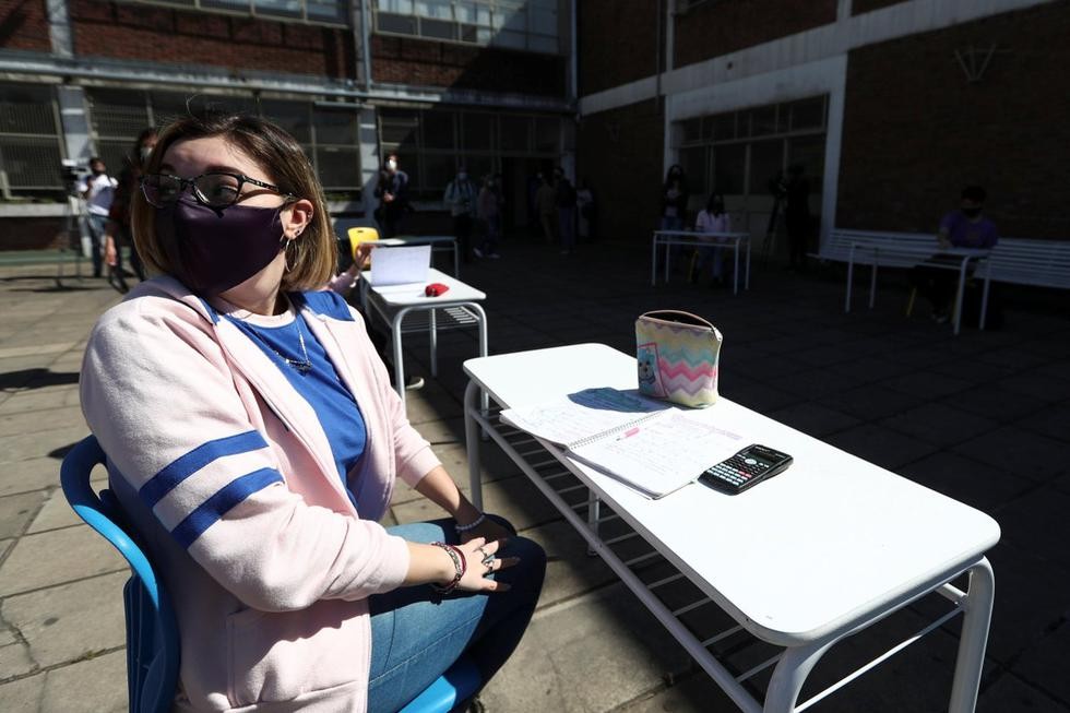 La carta de 500 docentes que piden volver de manera "urgente" a las escuelas | Actualidad