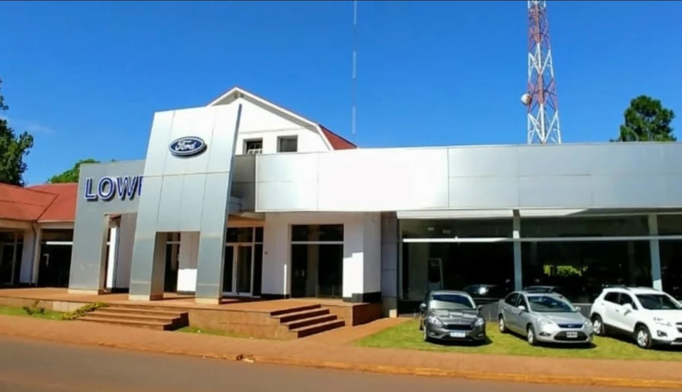 Un empresario escondió US$60 mil en una radio de colección y se los robaron | Actualidad