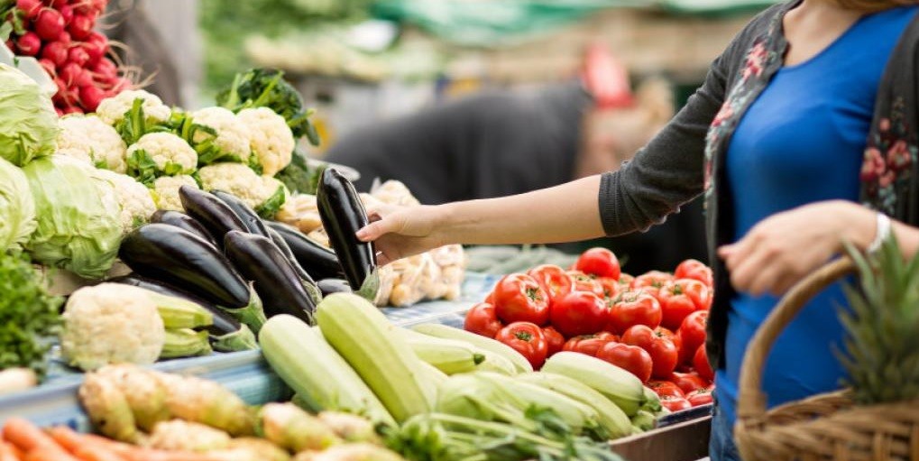 Estudio alerta que veganos son 43% más vulnerables a las fracturas de huesos | Internacionales