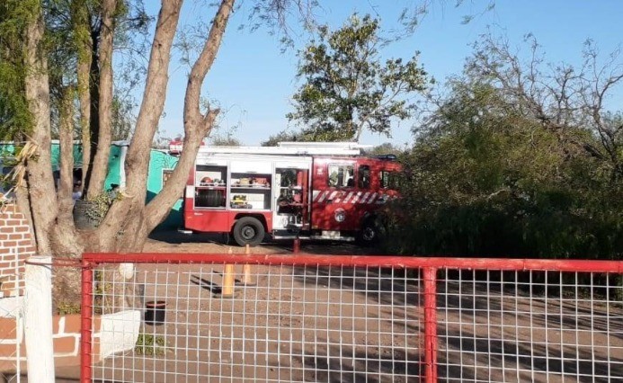 Tormenta trágica: la caída de un árbol mató a una mujer y a su hijita en Chuña | Córdoba