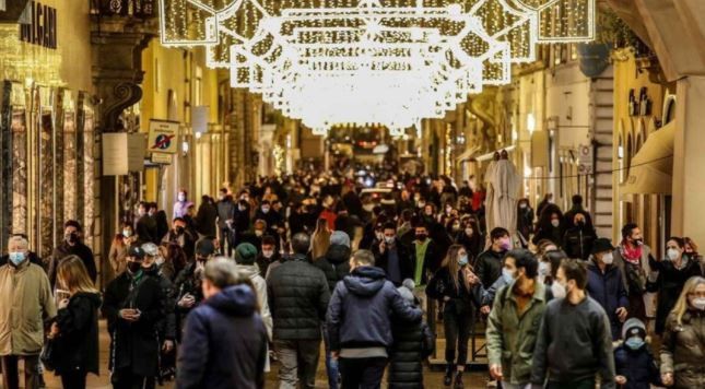Italia mantendrá el toque de queda también durante las fiestas de Navidad y Año Nuevo | Internacionales