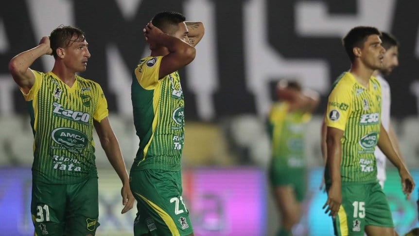 La policía chilena impide que Defensa y Justicia deje el hotel y viaje de regreso al país | Deportes