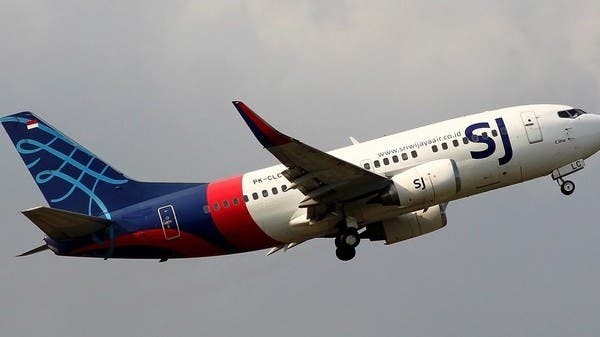 Un avión con 62 pasajeros perdió contacto y habrían encontrado sus restos en el mar | Actualidad