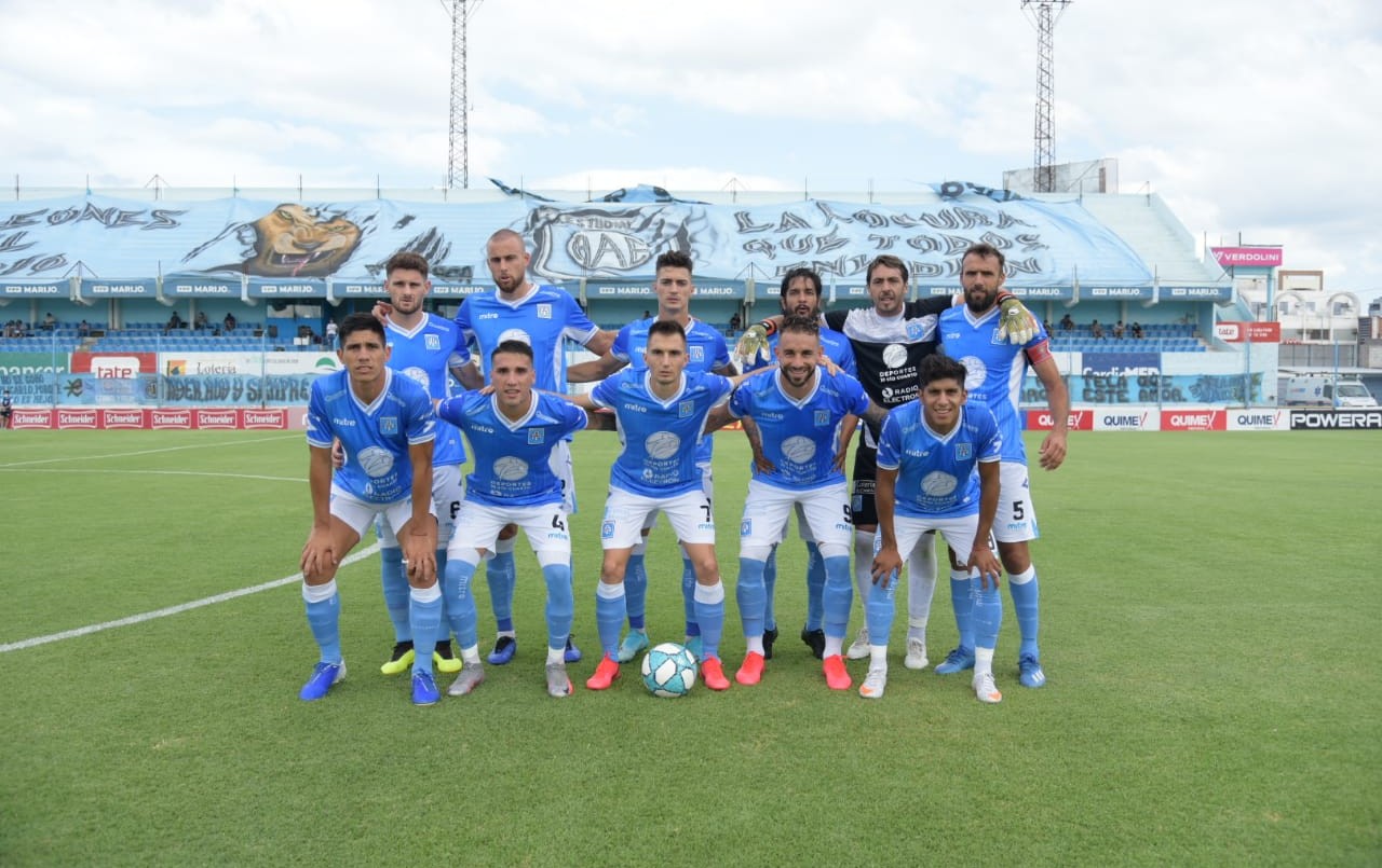 Estudiantes (RC) goléo a Agropecuario y se ilusiona con el ascenso | Deportes