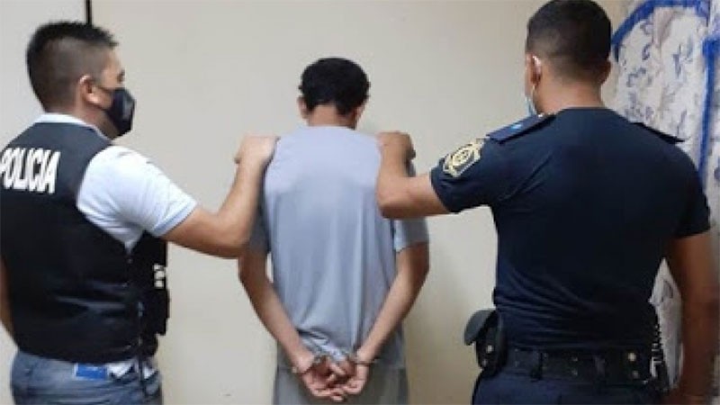 Aprovecharon que su padre dormía: escaparon para denunciar que las violaba | Actualidad