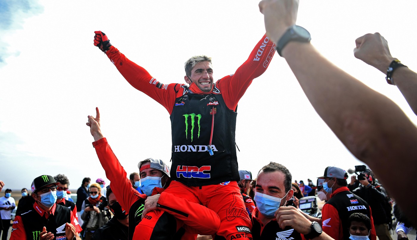 Benavides, flamante campeón del Dakar, recibe una efusiva bienvenida del pueblo salteño | Deportes