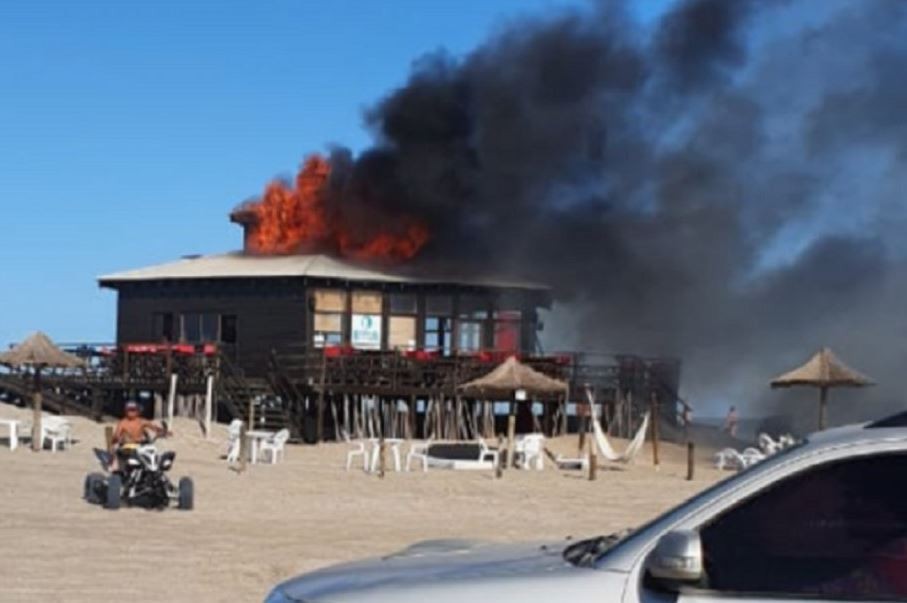 Se incendió uno de los principales paradores de Pinamar | Actualidad