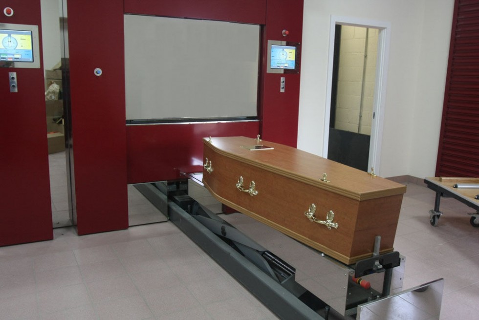 Dieron por muerta a su madre y "revivió" segundos antes de ser cremada | Actualidad