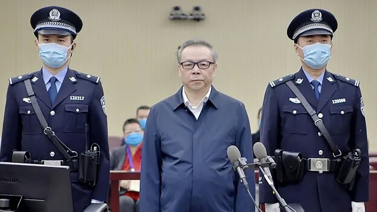 China: ejecutaron al banquero condenado por corrupción y bigamia | Internacionales