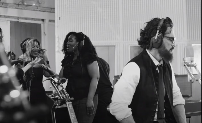 "Covers, Demos y Otras Travesuras de Blanco": nuevo disco de Ricardo Arjona | Espectáculos